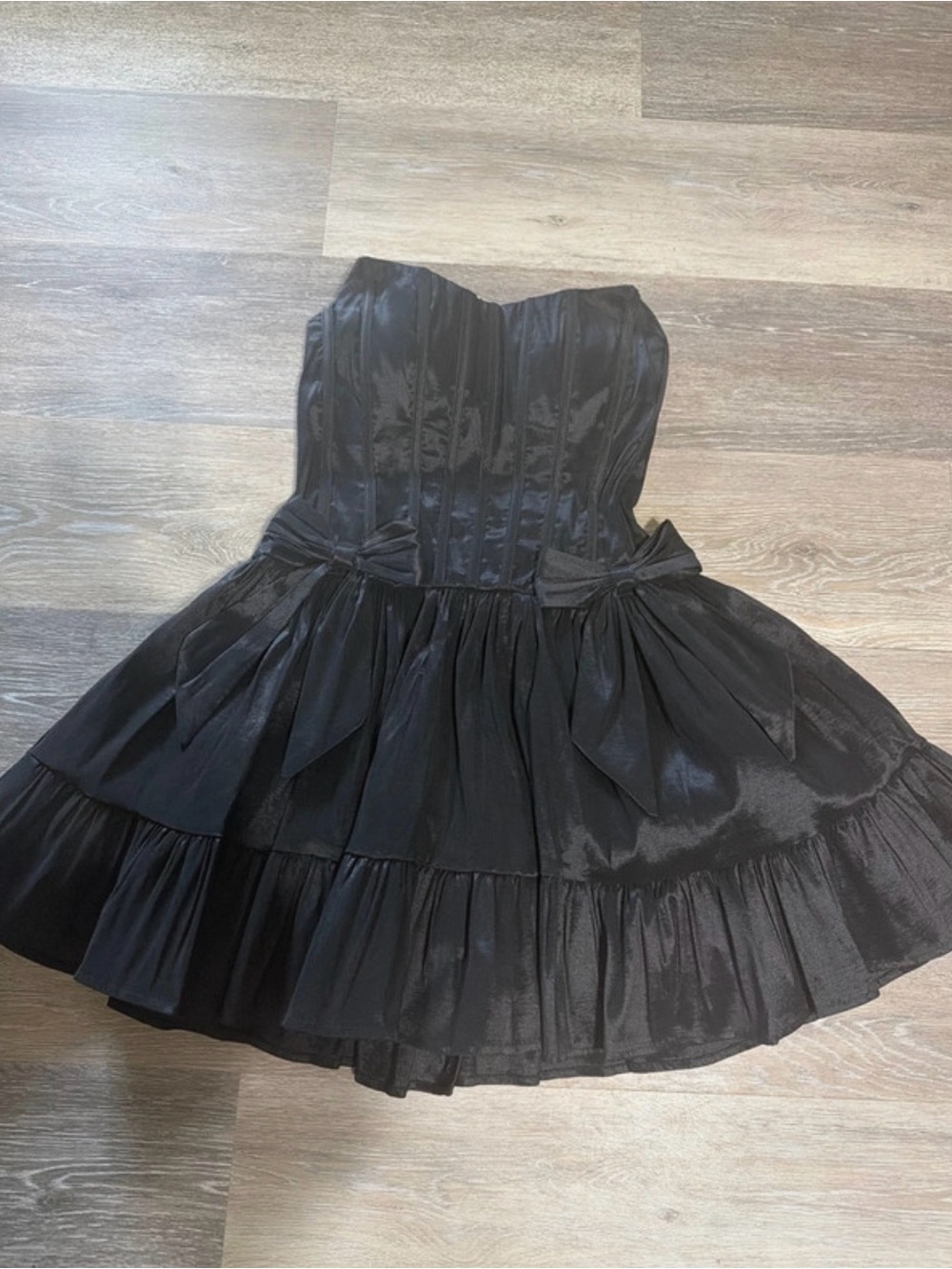 Juniors Black Strapless Party Dress with Bow Accents 5/6